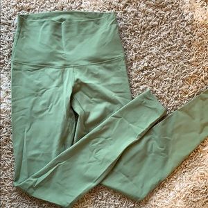 lululemon high rise wunder under leggings - 28”